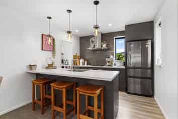 151 Infinity Drive, Pegasus