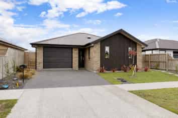 151 Infinity Drive, Pegasus