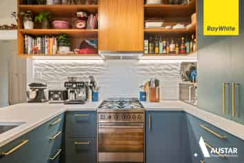 Auckland - Address withheld