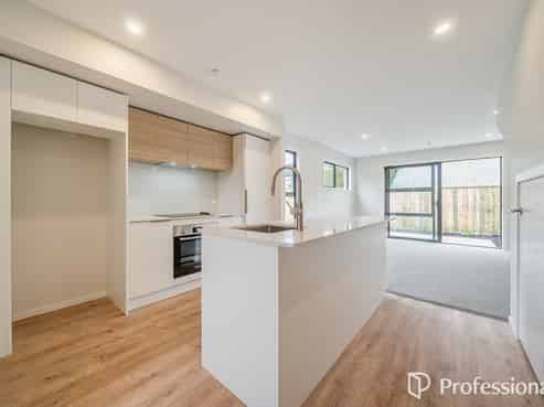 31 Wainuiomata Road, Wainuiomata