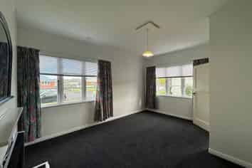 17 Mitchell Street, Epuni