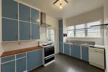 17 Mitchell Street, Epuni