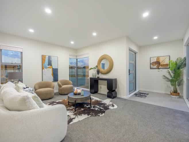 10 Remana Crescent, Huapai