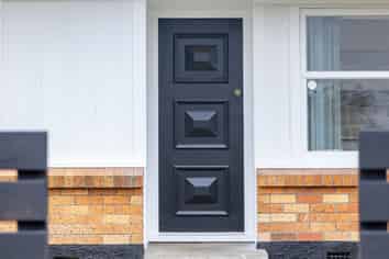 73 Lewis Street, Glenview