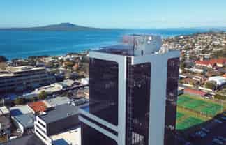 HIGHEST OFFICE IN TAKAPUNA
