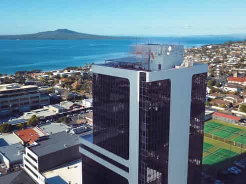 HIGHEST OFFICE IN TAKAPUNA
