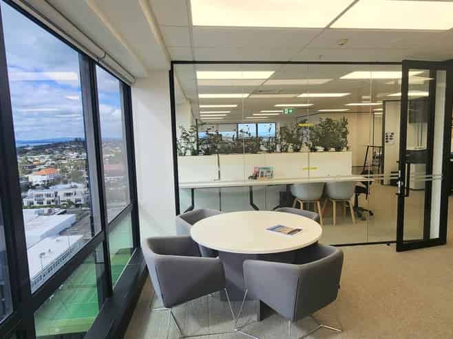 HIGHEST OFFICE IN TAKAPUNA
