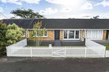 5 Middlesex Road, Waterview