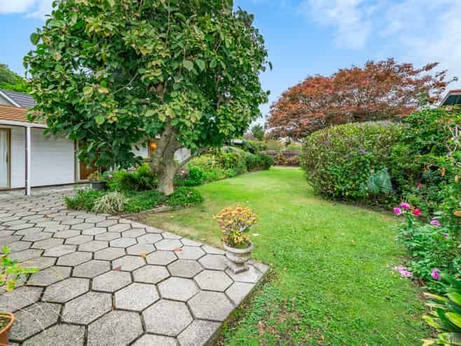 9 Kohekohe Road, Waikanae