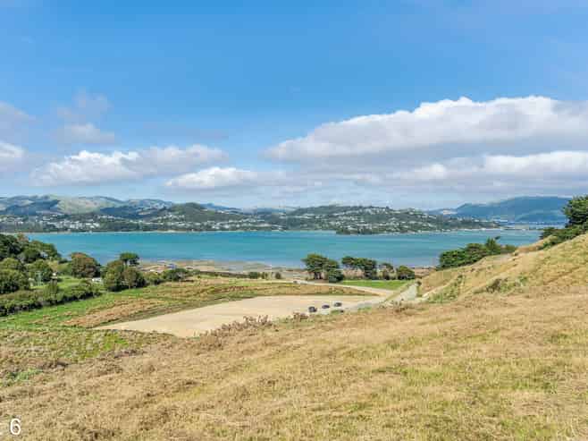 The Glen/271 Grays Road, Pauatahanui