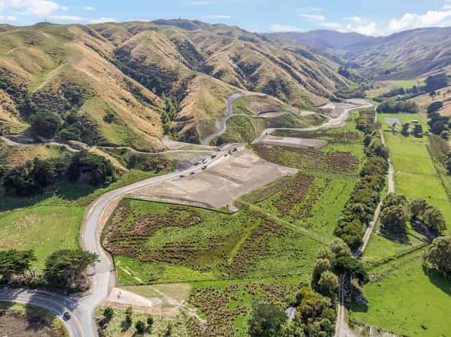 The Glen/271 Grays Road, Pauatahanui