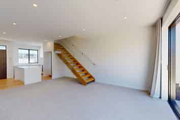 9/166 Queens Drive , Lyall Bay