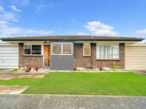 2/21 Berwyn Avenue, Takanini
