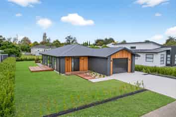 32 Syrah Lane, Martinborough