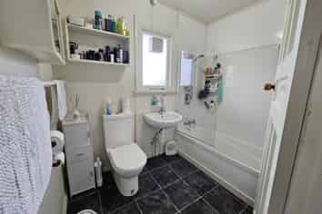 18 Franklin Street, Greymouth