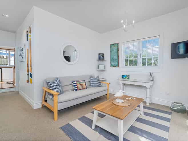 24 Coghill Street, Whitianga