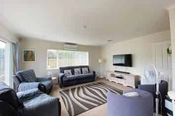 59 Bob Charles Drive, Golflands