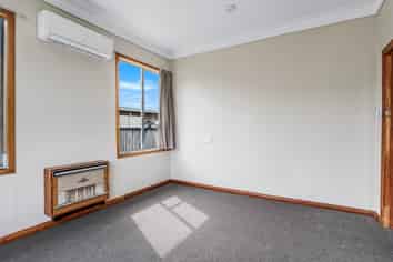 9B Worcester Street, West End