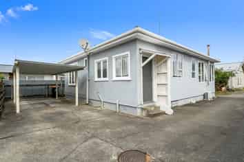 9B Worcester Street, West End