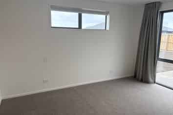 116  Trevors Road , Hampstead