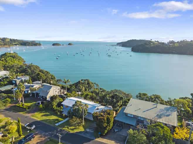 40 Shelly Beach Road, Surfdale