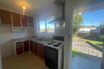 2/6 Longbill Place, Glendene