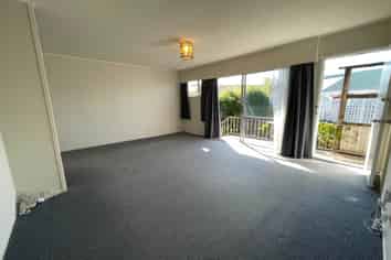 2/6 Longbill Place, Glendene