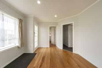 7 St Lukes Place, Melville