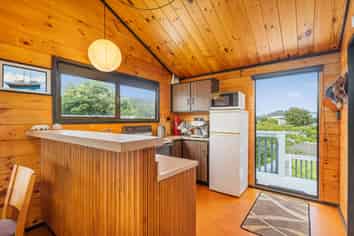 85 Oyster Drive, Cooks Beach