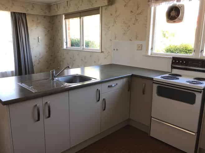 12 Anthony Crescent, Bader