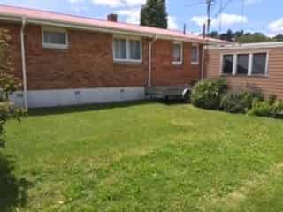 12 Anthony Crescent, Bader