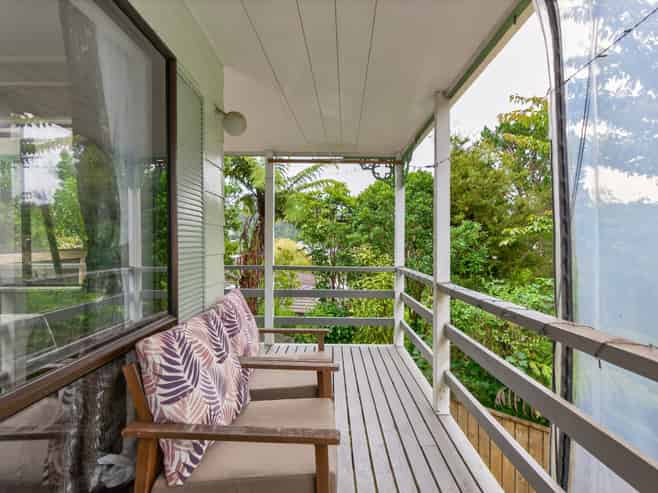 23B Kennedy Grove, Stokes Valley