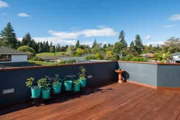 115 Springfield Road, Springfield