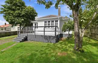 68 Clinkard Avenue, Glenholme