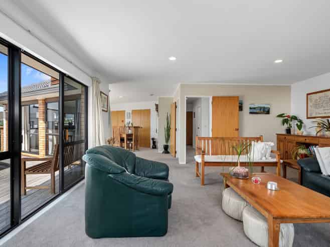 5 Kingshaven Close, Mount Roskill