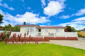 14 Tranent Road, Mangere