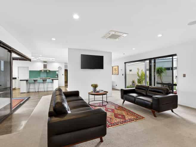 106 Auckland Road, Greenmeadows