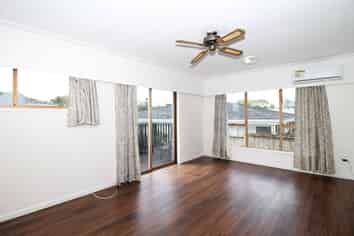 2/14 Taonui Street, Papakura