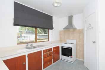 2/14 Taonui Street, Papakura