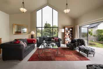 70 Waicola Drive, Fitzherbert