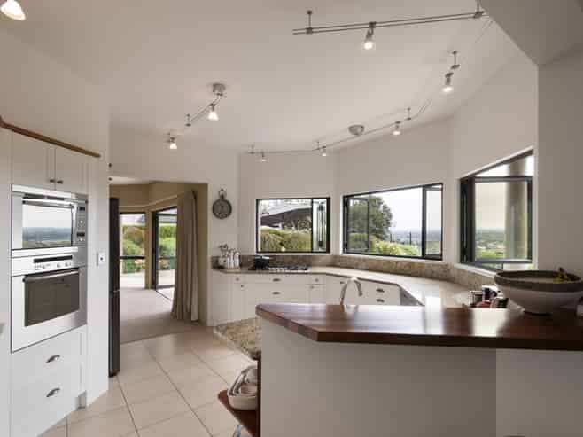 70 Waicola Drive, Fitzherbert