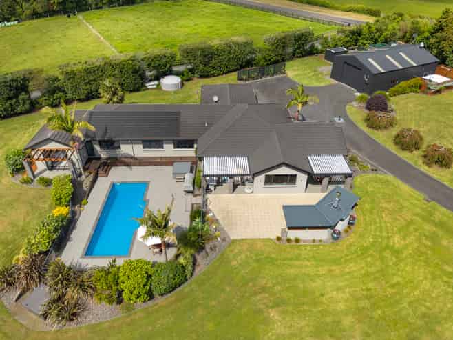 11 Rowe Road, Ohauiti