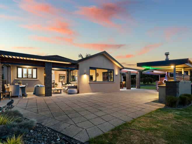 11 Rowe Road, Ohauiti