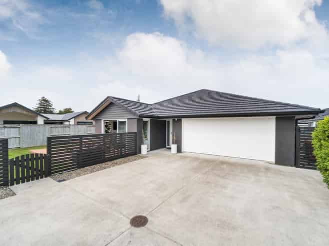 3 Pearl Grove, Ashhurst