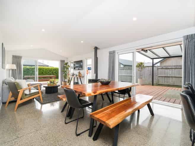 3 Pearl Grove, Ashhurst