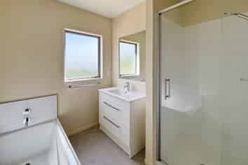 102A Hillside Road, Mount Wellington