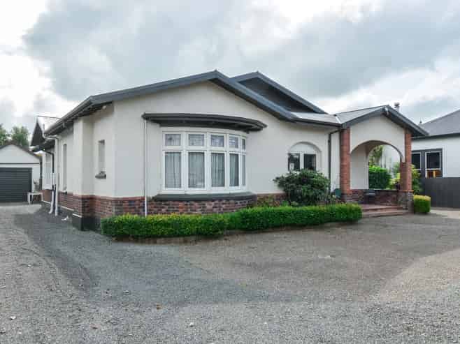 54 Earnslaw Street, Avenal