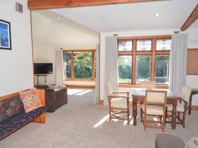 54 Earnslaw Street, Avenal