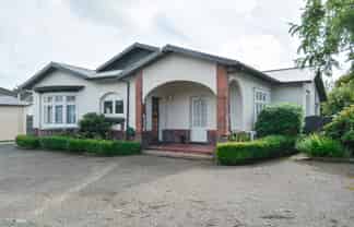 54 Earnslaw Street, Avenal