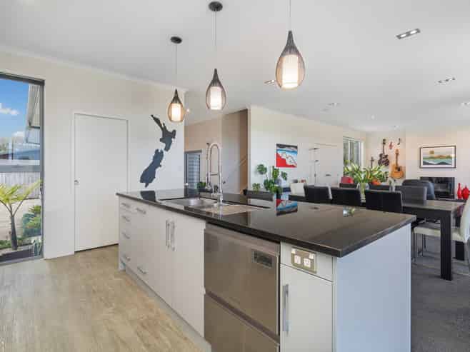 273 Cook Drive, Whitianga